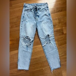 Old Navy Light Blue Distressed Boyfriend Jeans